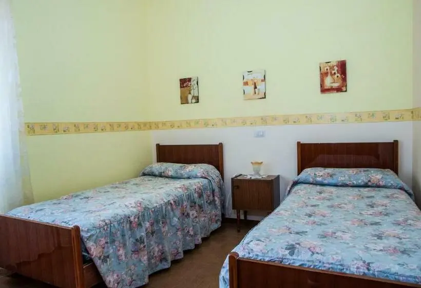 スタンダードルーム, Albergo De Jean