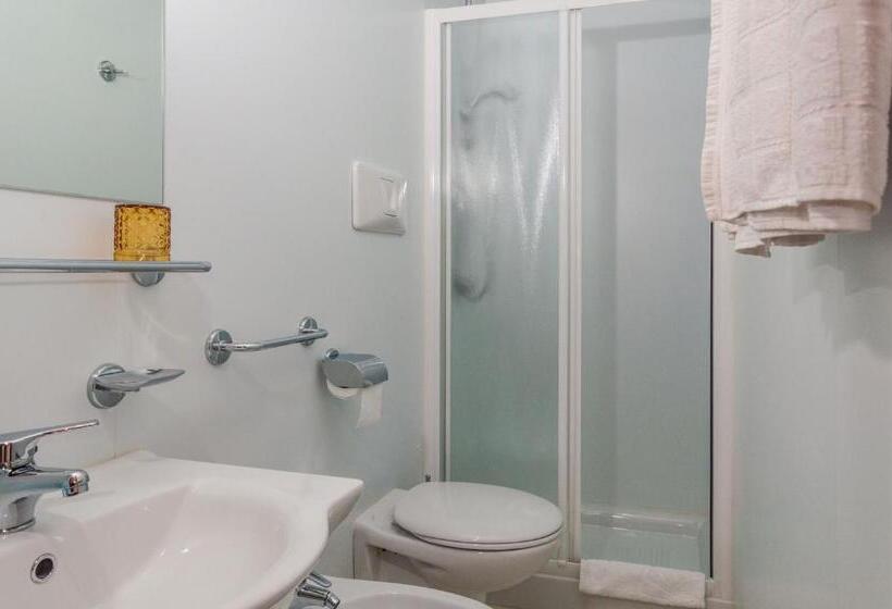 חדר סטנדרט, Albergo De Jean