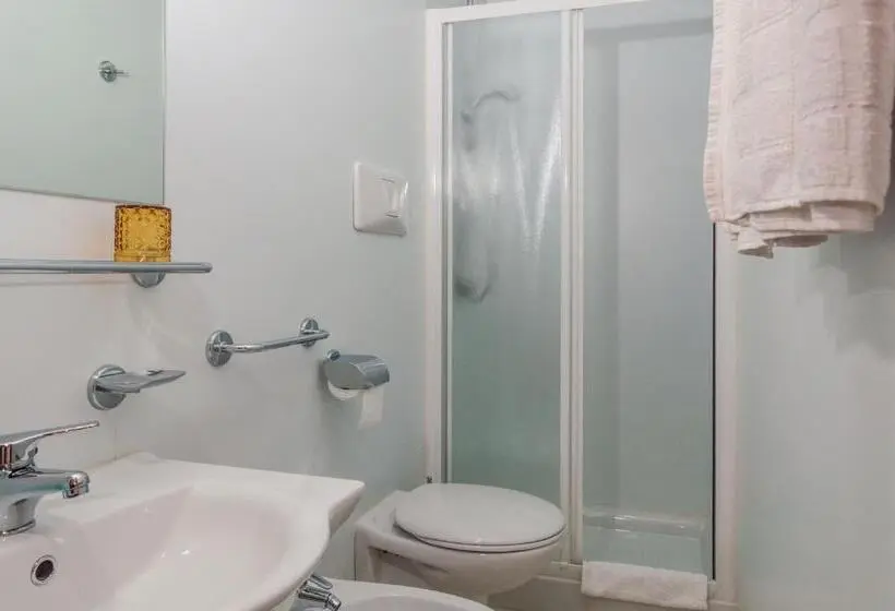 スタンダードトリプルルーム, Albergo De Jean