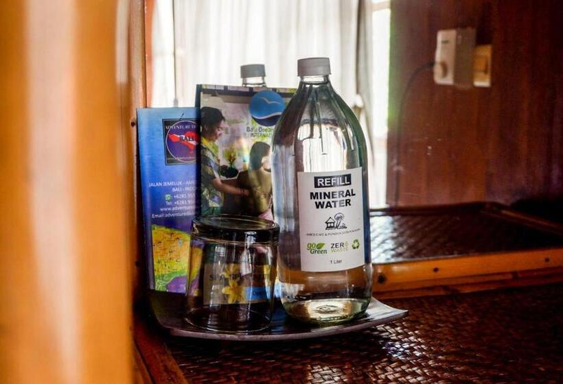 스탠다드 발코니 룸, Amed Cafe & Hotel Kebun Wayan