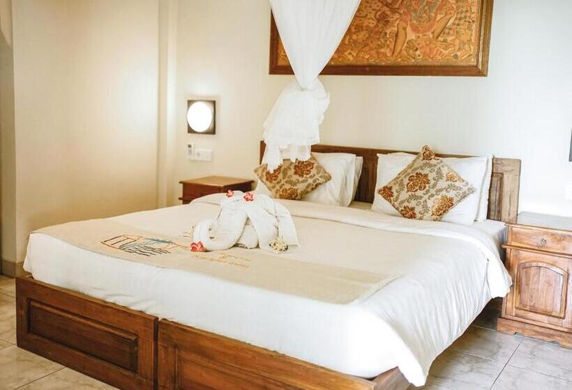 חדר סטנדרט עם מרפסת, Amed Cafe & Hotel Kebun Wayan