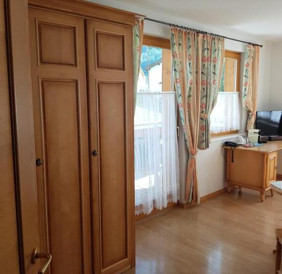 标准间带山景, Apart Garni Motnaida