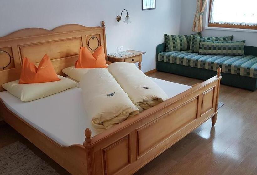 标准间带阳台, Apart Garni Motnaida