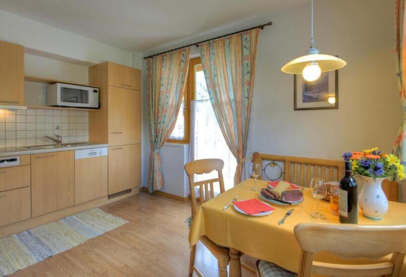 单卧家庭公寓, Apart Garni Motnaida