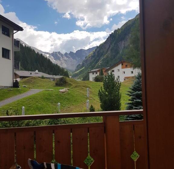 带2个卧室的公寓, Apart Garni Motnaida