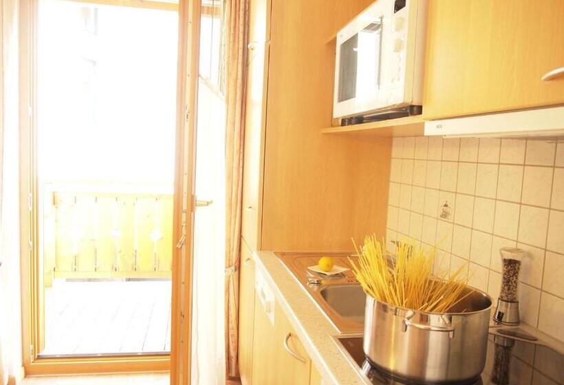 2人卧室家庭公寓, Apart Garni Motnaida