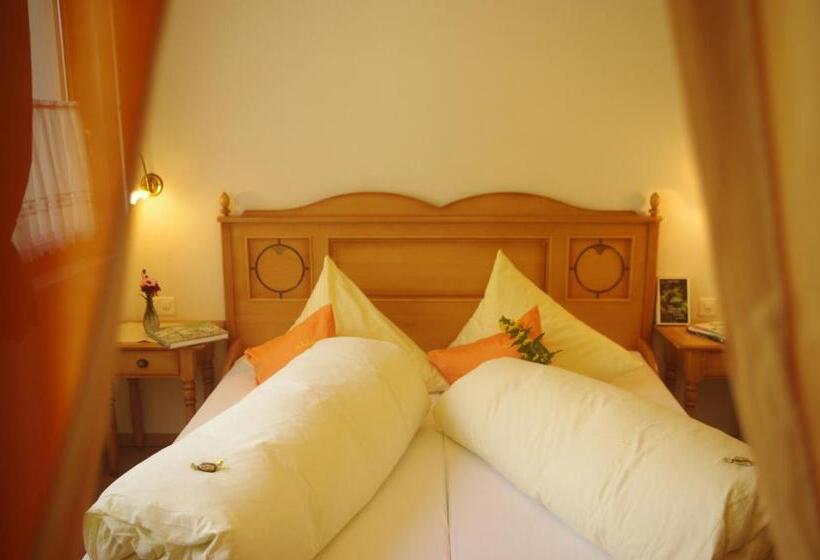 2人卧室家庭公寓, Apart Garni Motnaida