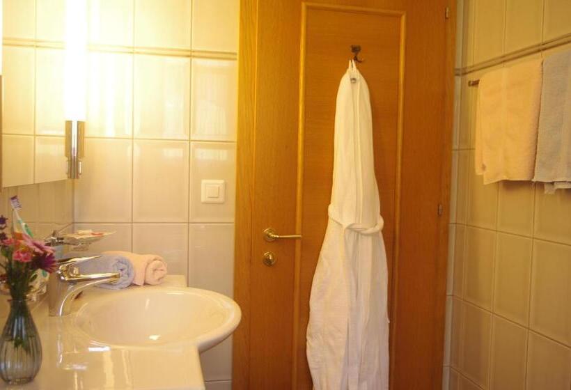 2人卧室家庭公寓, Apart Garni Motnaida