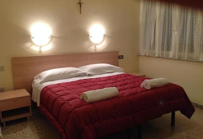 バス共有のスタンダードルーム, Casa Diomira