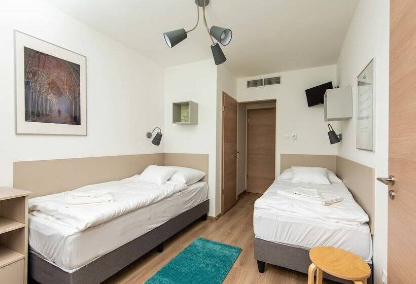 Номер Стандарт, Magaspart Panzió