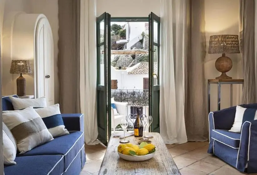 Sviitti Merinäkymä, Boutique Hotel Solaz