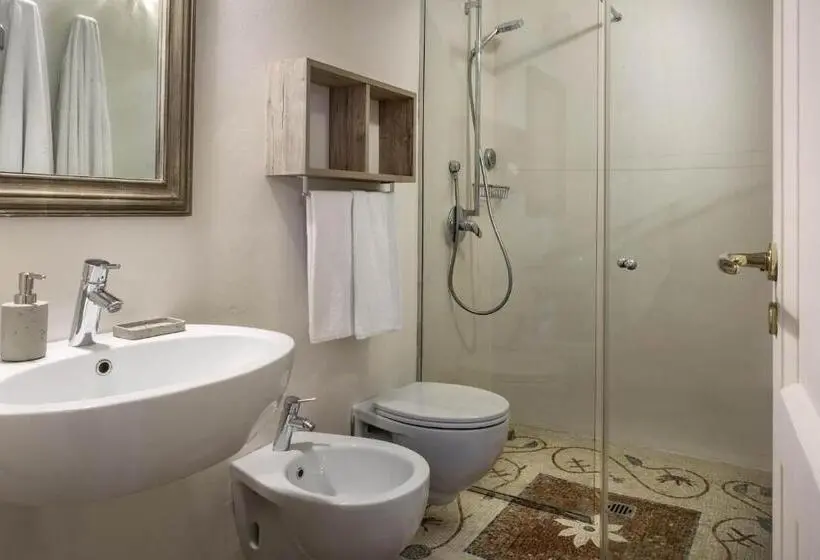 Sviitti Merinäkymä, Boutique Hotel Solaz