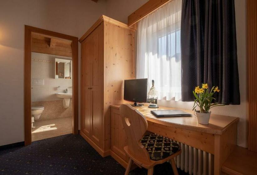 スタンダードルーム, Siror