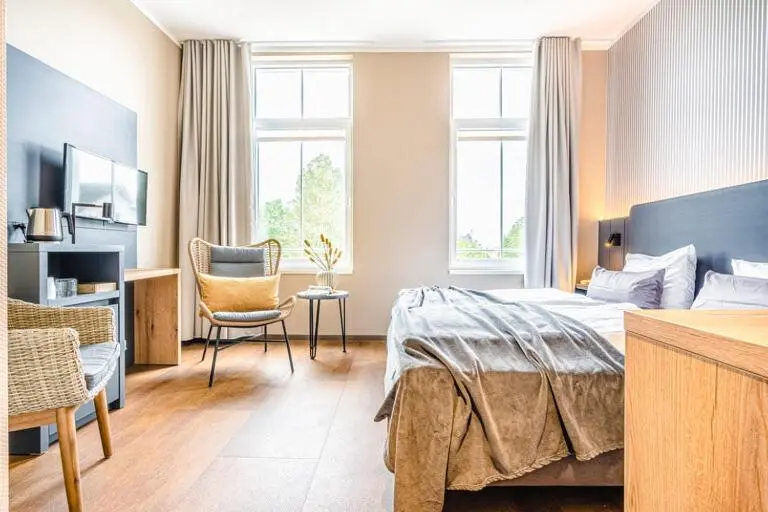 اتاق استاندارد, Arthotel Bakker