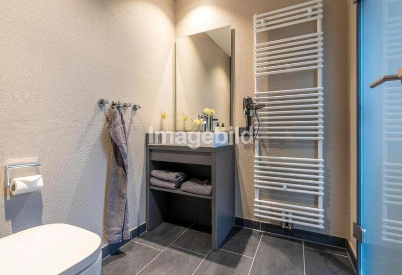 اتاق استاندارد یک نفره, Arthotel Bakker