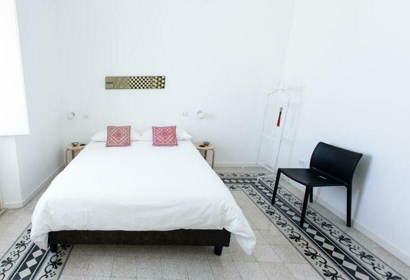 غرفة قياسية, B&b Angioy 18