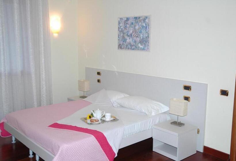 디럭스 자쿠지룸, B&b Nelly