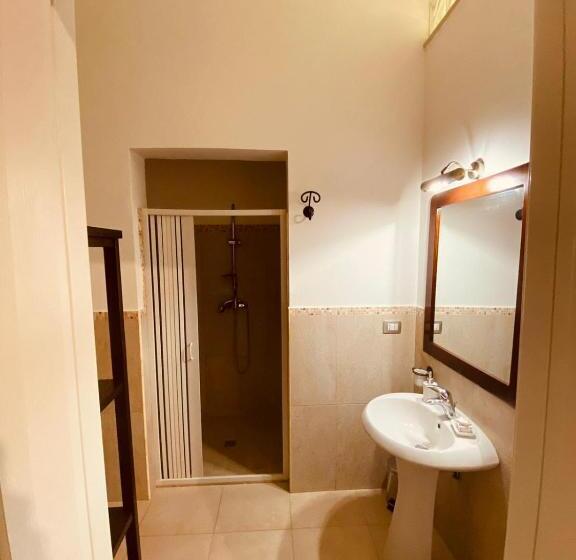 اتاق استاندارد چهار تخته, B&b Quasimare