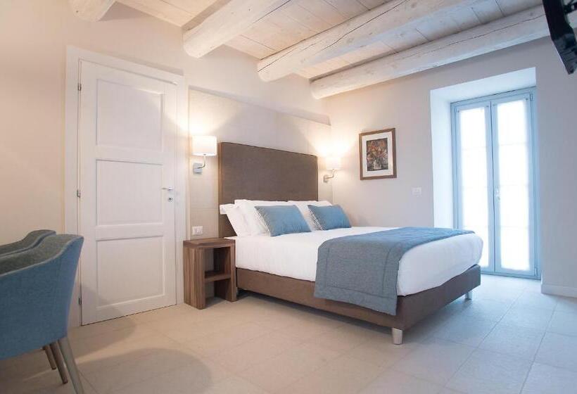 اتاق استاندارد اینتریور, Agromarino