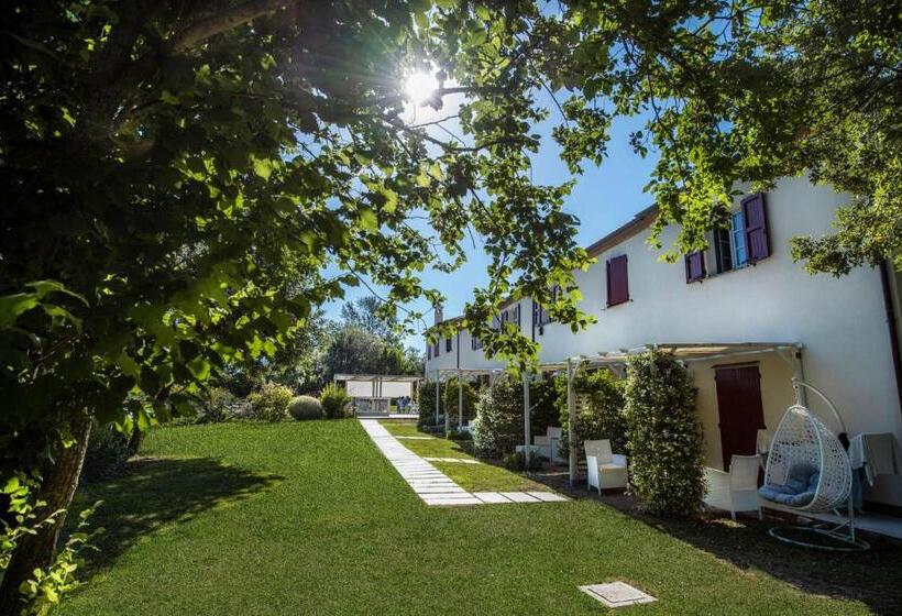 اتاق استاندارد اینتریور, Agromarino