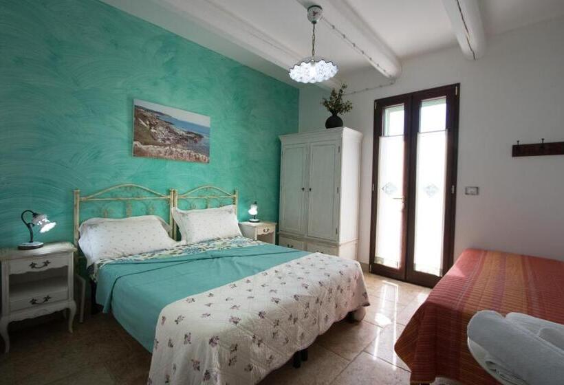 Стандартный Номер Кровать Кинг, Casale De Li Canti