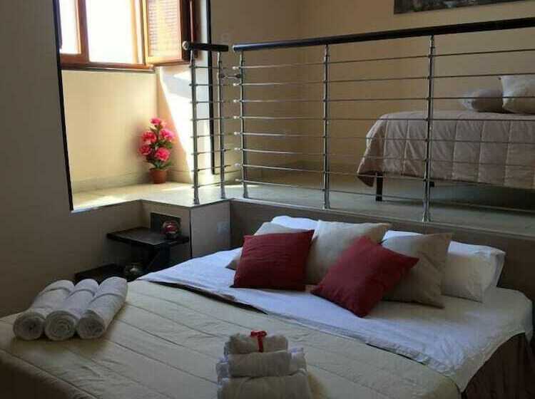 Номер Deluxe, La Piazza