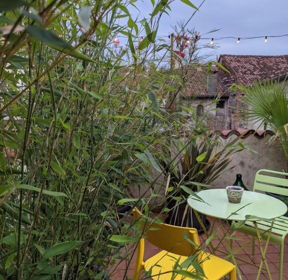 带阳台的豪华间, Le 33