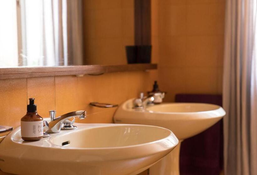 Standard room with outdoor bath, Le 33