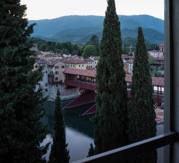 带阳台的豪华间, Le 33