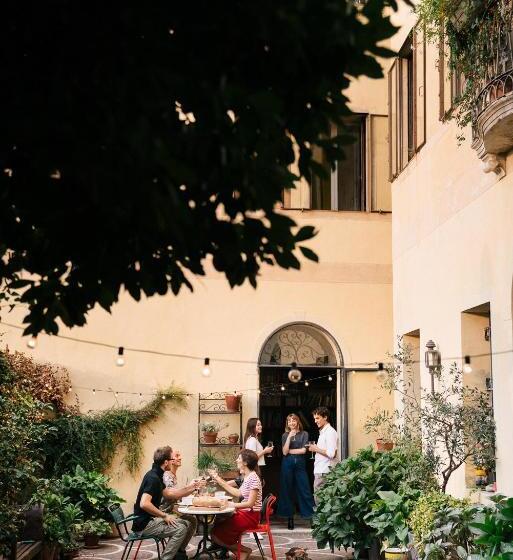 带阳台的豪华间, Le 33