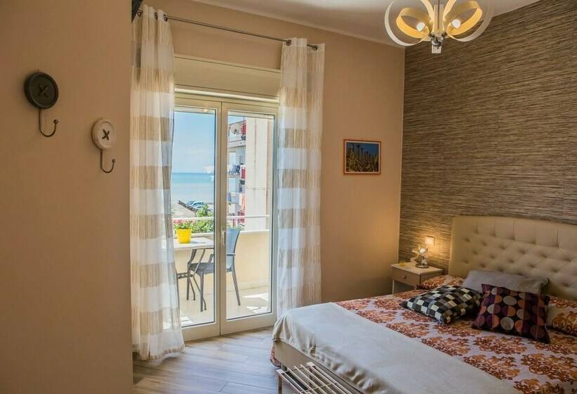 豪华海景房带阳台, Le Notti Di Morfeo