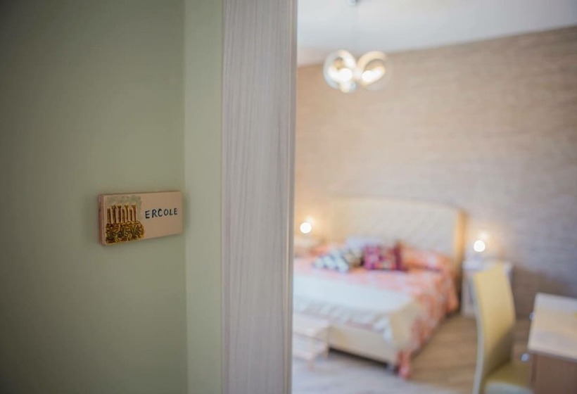 豪华海景房带阳台, Le Notti Di Morfeo