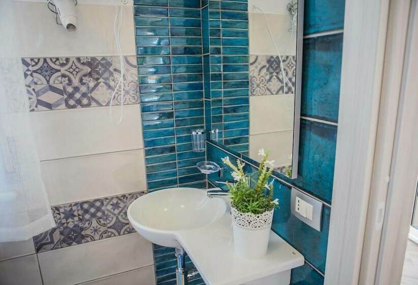 豪华海景房带阳台, Le Notti Di Morfeo