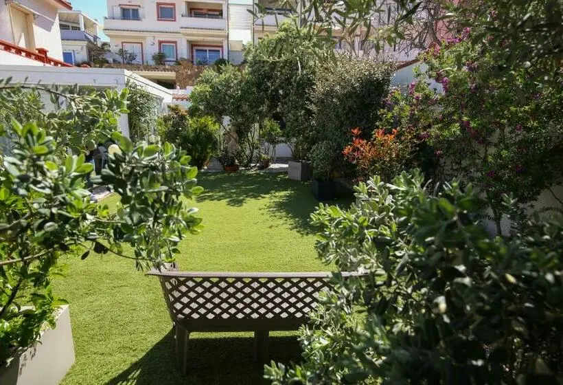 Deluxe Kolmen Hengen Huone, Villa Piana