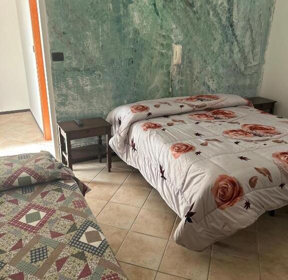 חדר אקונומי, Albergo La Grolla