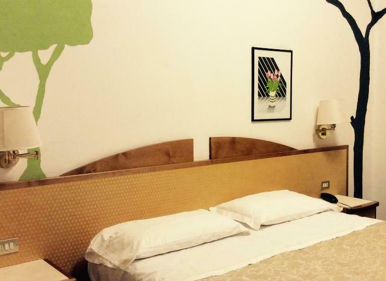 اتاق استاندارد یک نفره, Alexandra