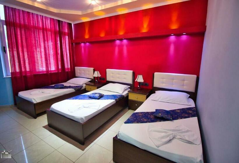 غرفة قياسية ثلاثية, Alvero