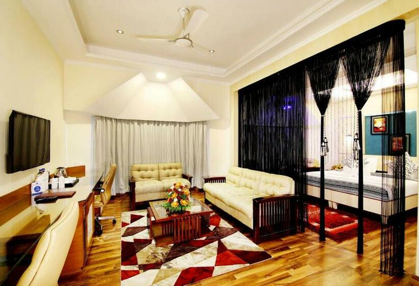 スーペリアースイート, Blue Nile