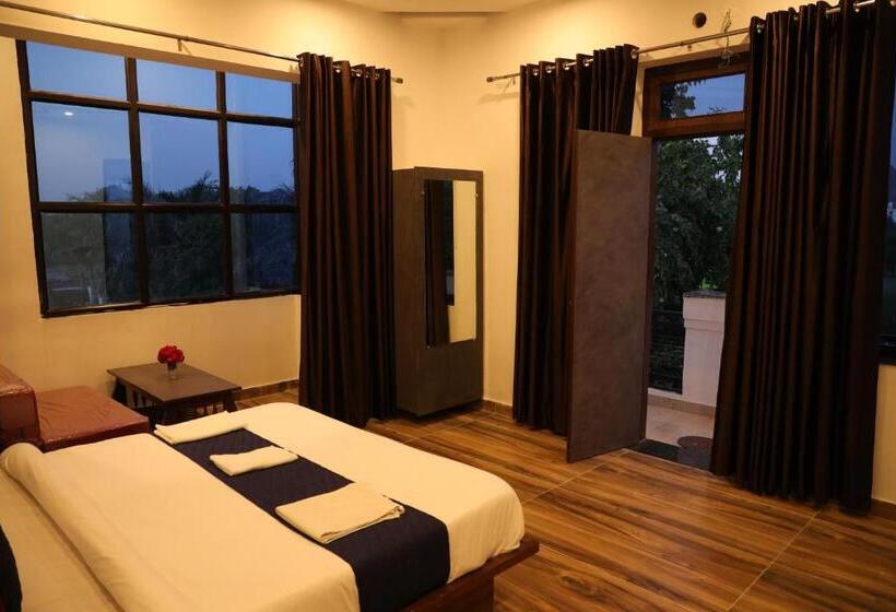 اتاق لوکس, Winter Mountain Resort