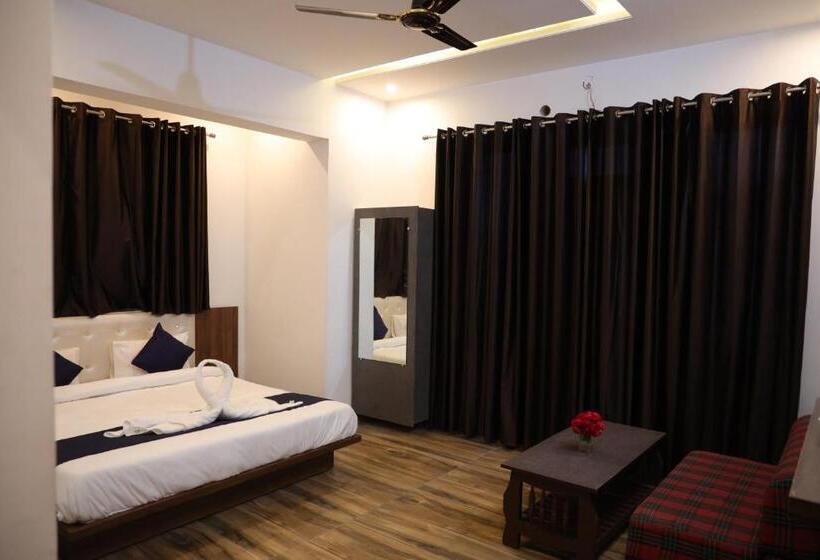 اتاق لوکس, Winter Mountain Resort