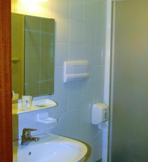 4인용 스탠다드 룸, Domus Clugiae