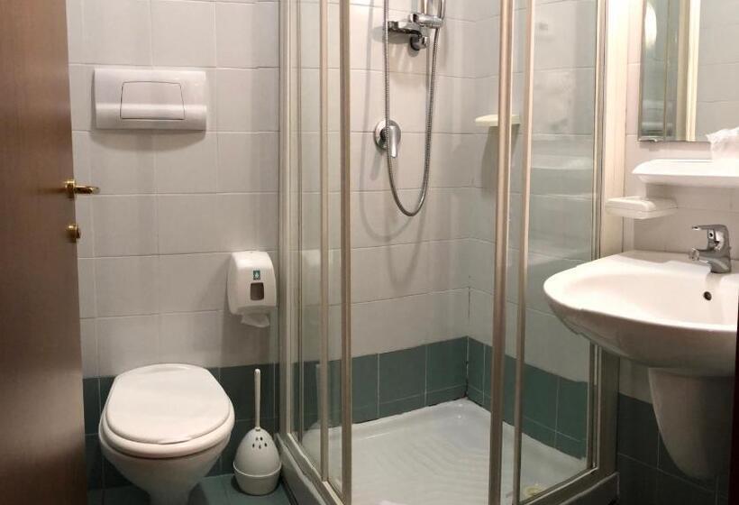 스탠다드 싱글 룸, Domus Clugiae