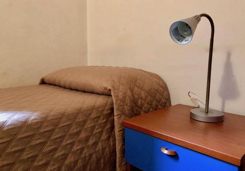 スタンダードシングルルーム, Domus Clugiae