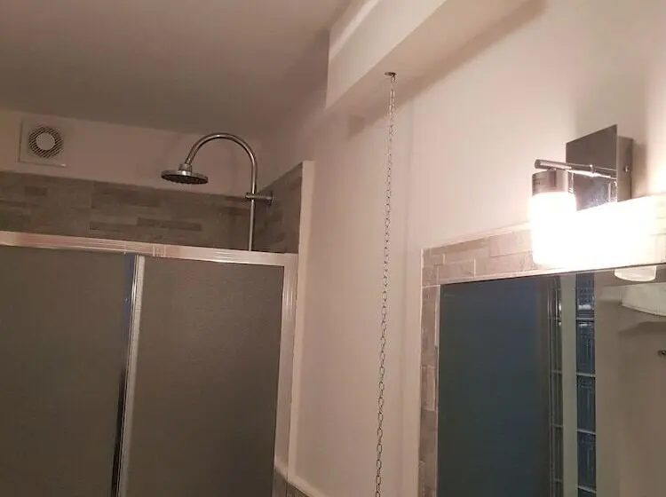 اتاق استاندارد یک نفره, B&b Gli Oleandri