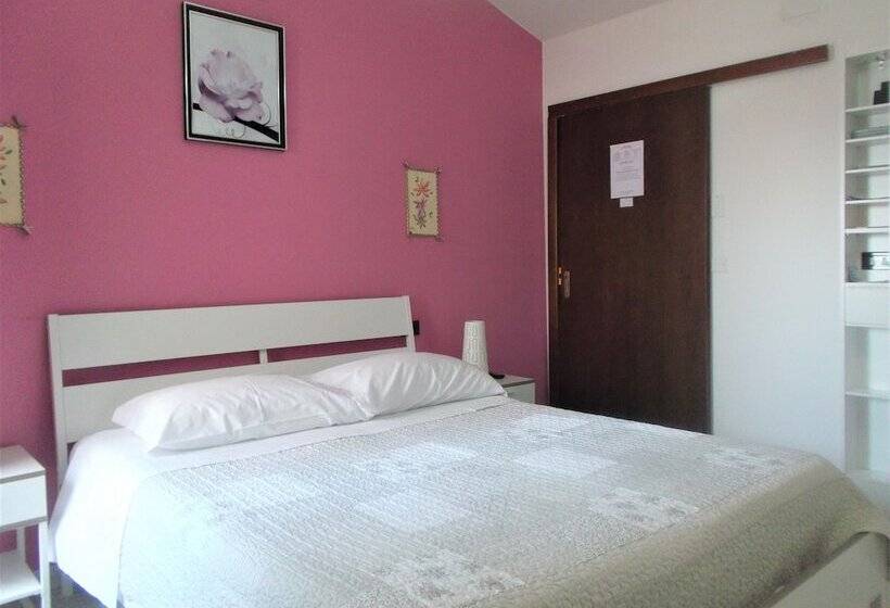 Номер Стандарт Индивидуальный, B&b Gli Oleandri