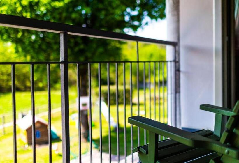 إستوديو قياسى مطلّ علي الحديقة, B&b Il Rovere