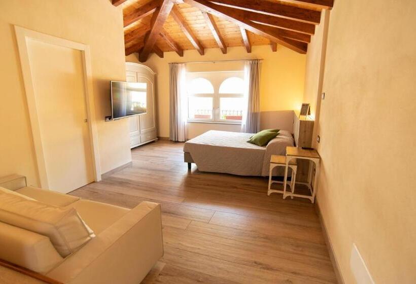 キングサイズベッドのスタンダードルーム, B&b La Torretta