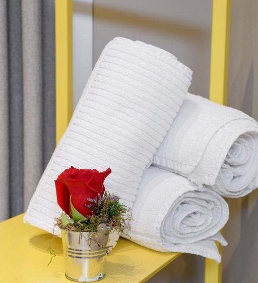 高级三人间, Anjoy&bleev Rooms