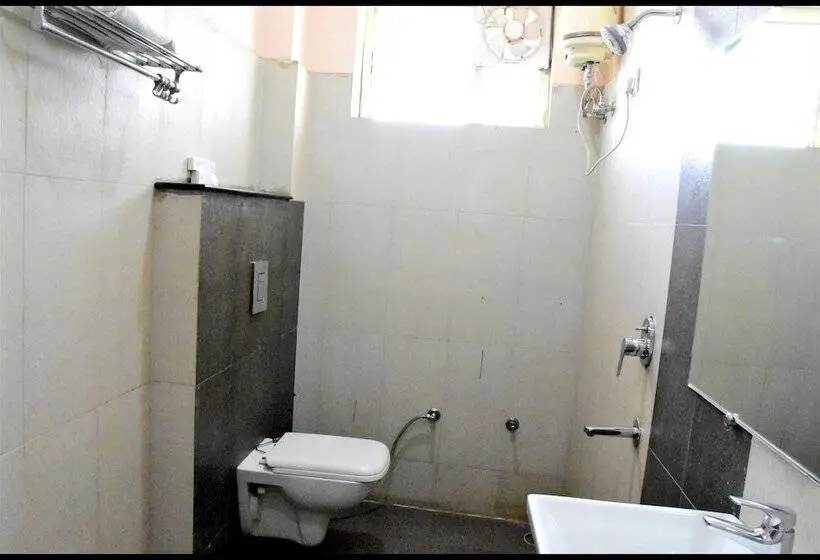 اتاق لوکس, Midtown Grand