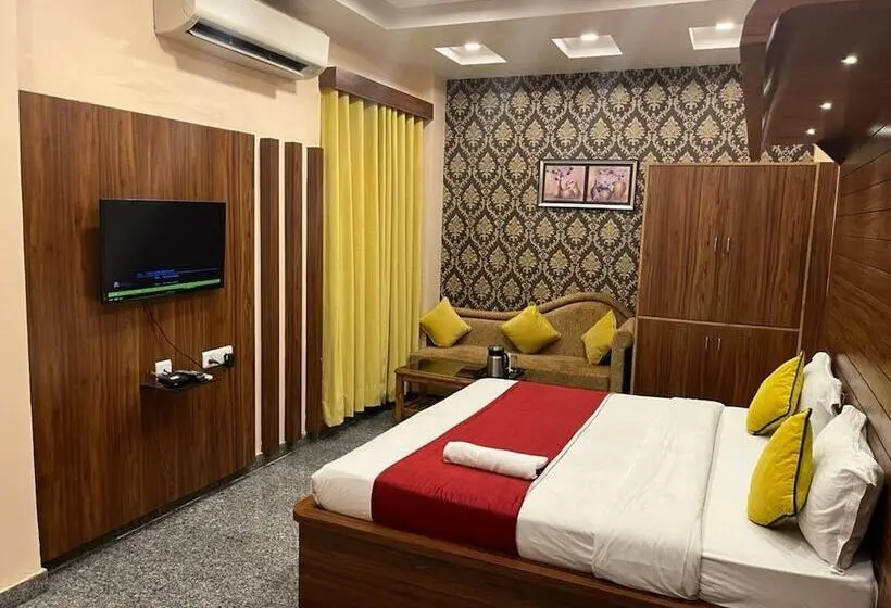 اتاق لوکس, Midtown Grand